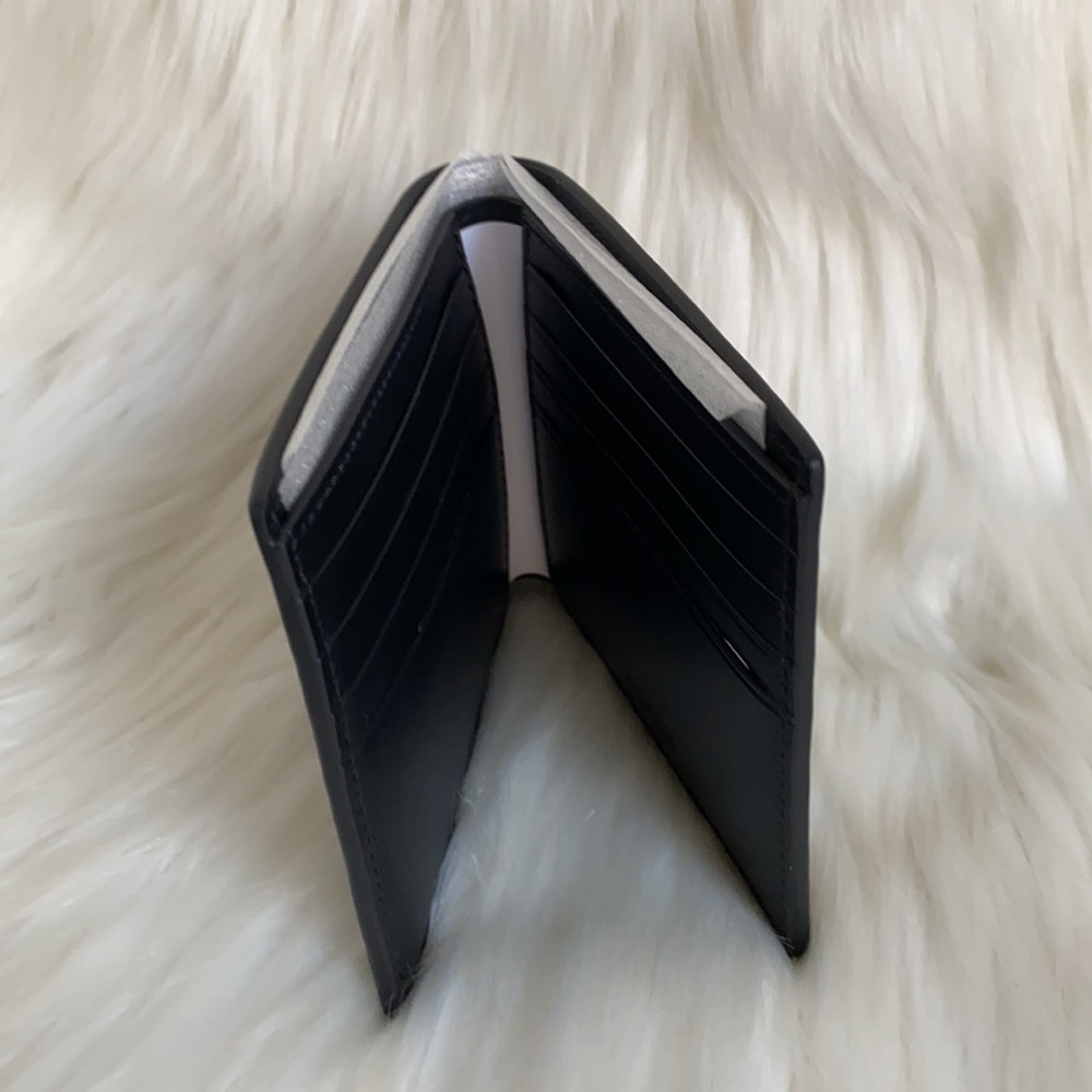 Double Billfold Wallet With 80'S New York Graphic - Picture 6 of 11